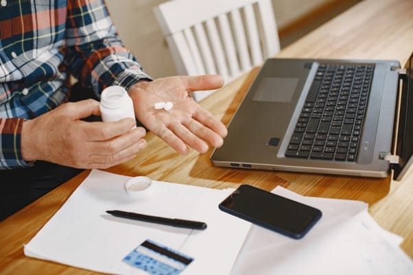 How to Verify Whether an Online Pharmacy Is Legitimate and Safe